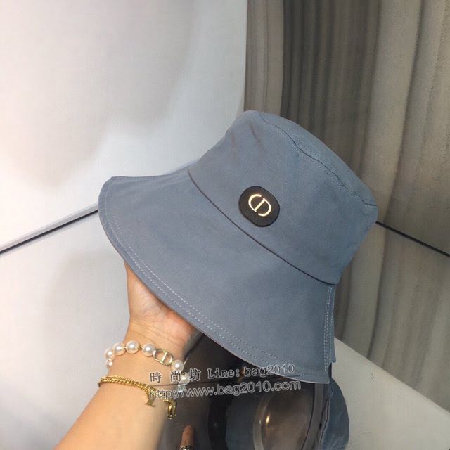 Dior爆款女士帽子 迪奧CD皮標漁夫帽遮陽帽  mm1253